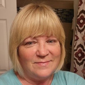 Meet your Posher, Tina